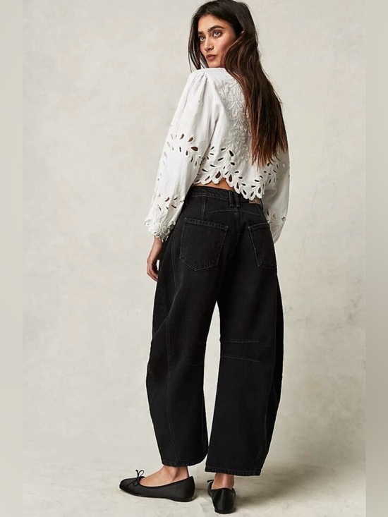 Free People 🖤 Good Luck 🍀 Barrel Jeans Black Mid Rise Size 29 - Picture 2 of 9